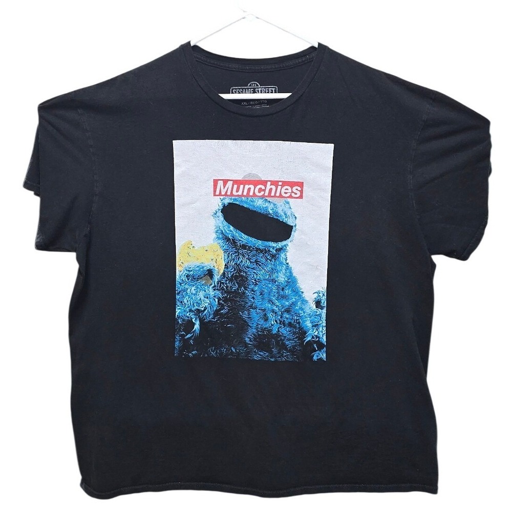 Sesame Street Cookie Monster Munchies Graphic T-Shirt Mens XXL Black Cotton Tee